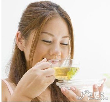 1056432V8-1_650x2000.jpg