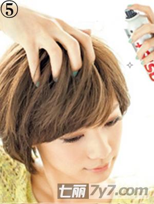 夏日<em>头发很油</em>很贴<em>怎么</em>办 6步骤教你打造短发烫