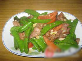 荷兰豆炒肉