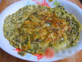 香椿芽摊鸡蛋