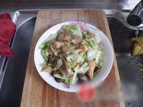 炒洋白菜