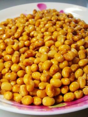 炒黄豆蝎子爪
