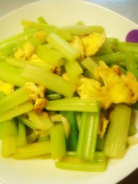 芹菜炒鸡蛋
